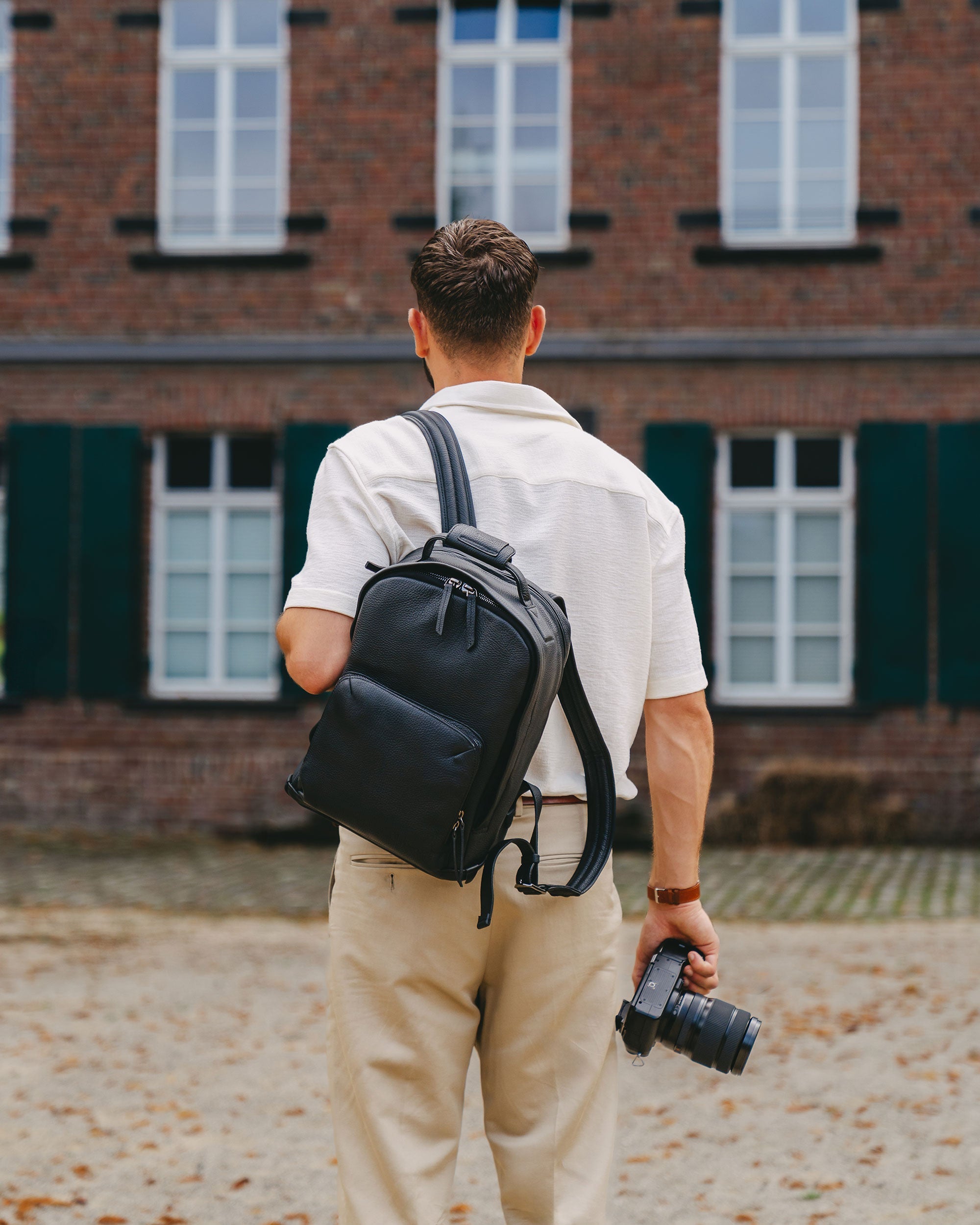 camera backpack leather The Jenessa dimensions are 16.92(height) 12.59(width) 5.51(thick) 13+ Camera Bags for Women
