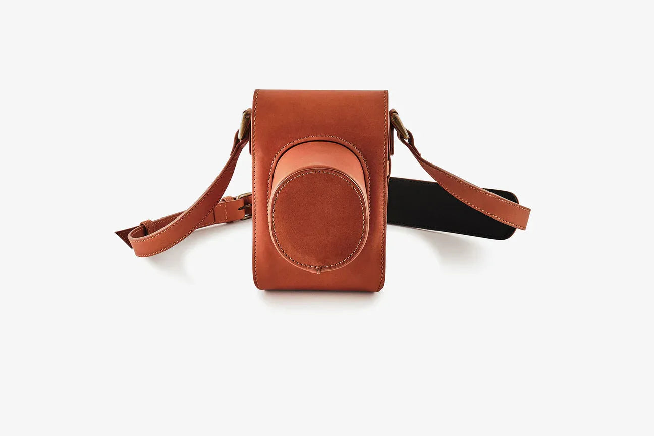 Oberwerth Half Case Crossbody Holster für Leica M und Q !Messeware!