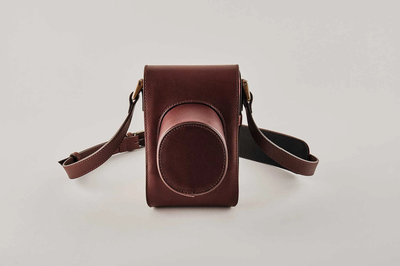 Oberwerth Half Case Crossbody Holster für Leica M und Q dunkelbraun !Messeware!