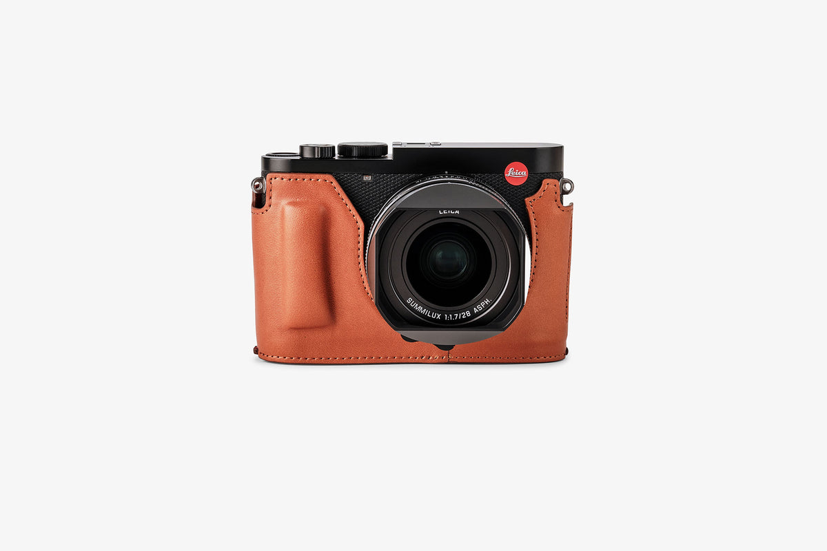 Leica Q3 Half Case - TagCase®