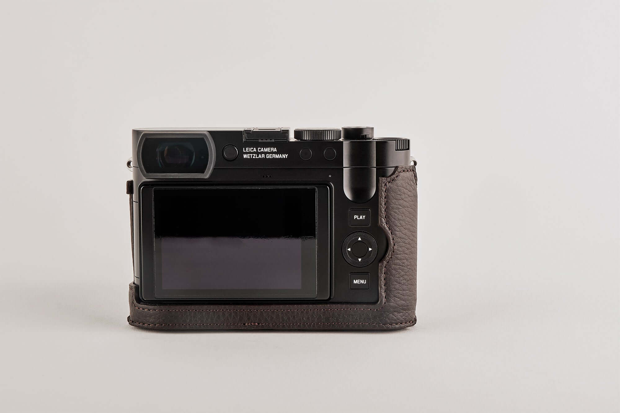 Leica Q3 Half Case / TagCase® Premium