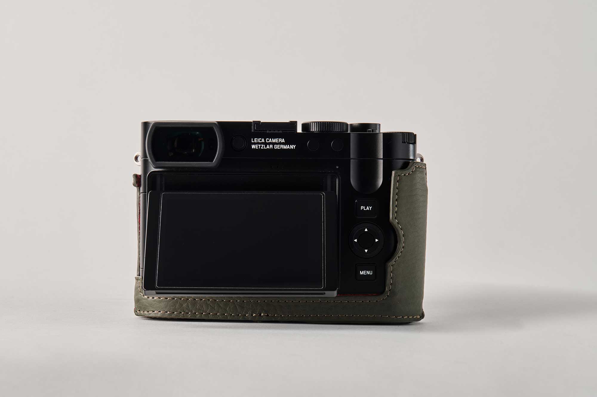 Leica Q3 Half Case / TagCase® Q3 Reporter