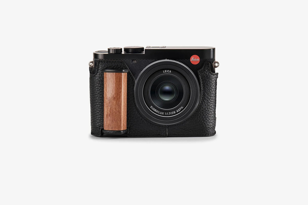 Leica Q3 Half Case - TagCase®