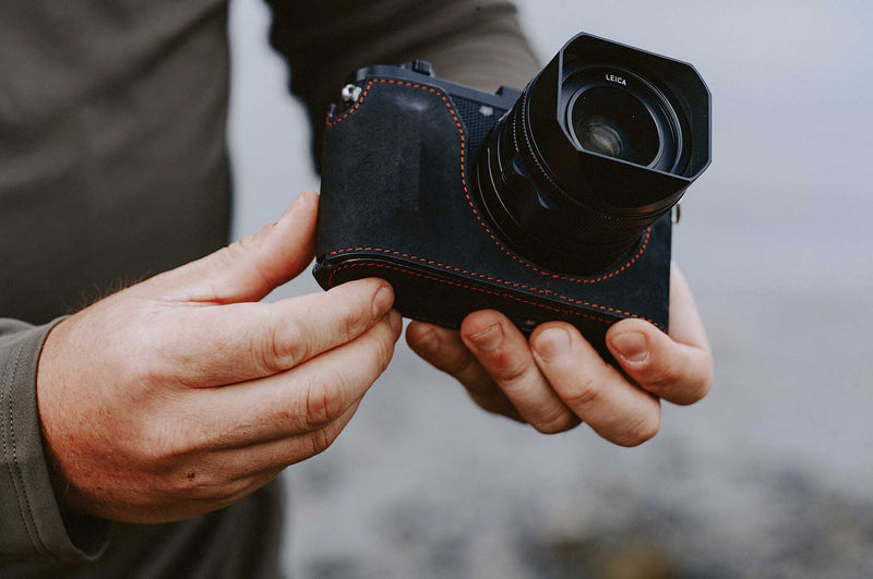 Leica Q2 Half Case (offene Version)