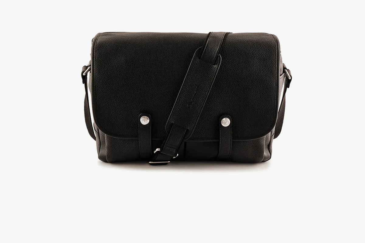 Camera bag and messenger bag RICHARD 2 black !Trade fair good!