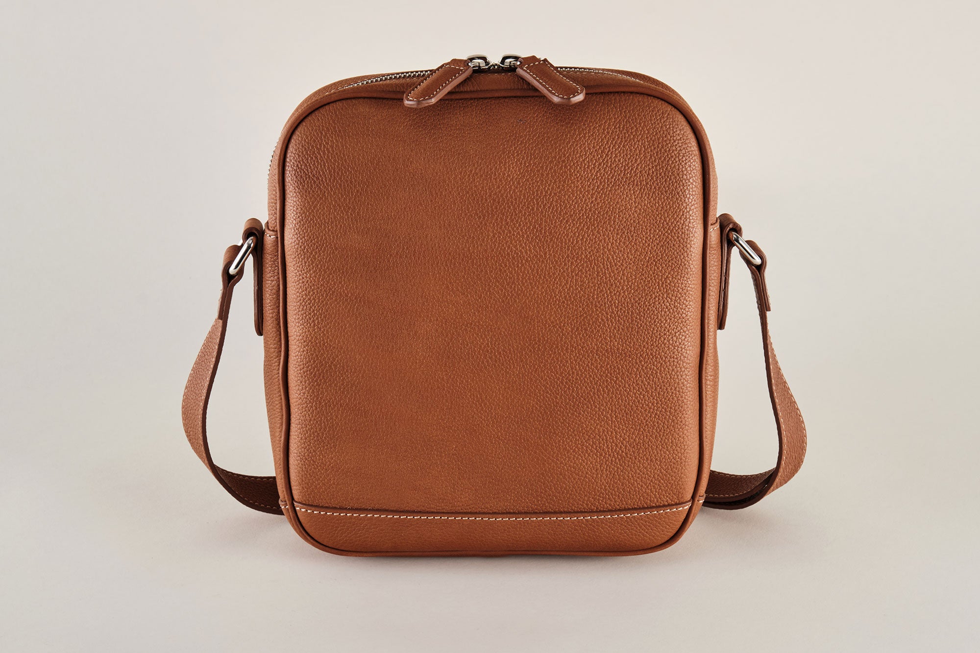 Stow Away Bag Luxury Nutmeg Gold !Trade Fair Goods!