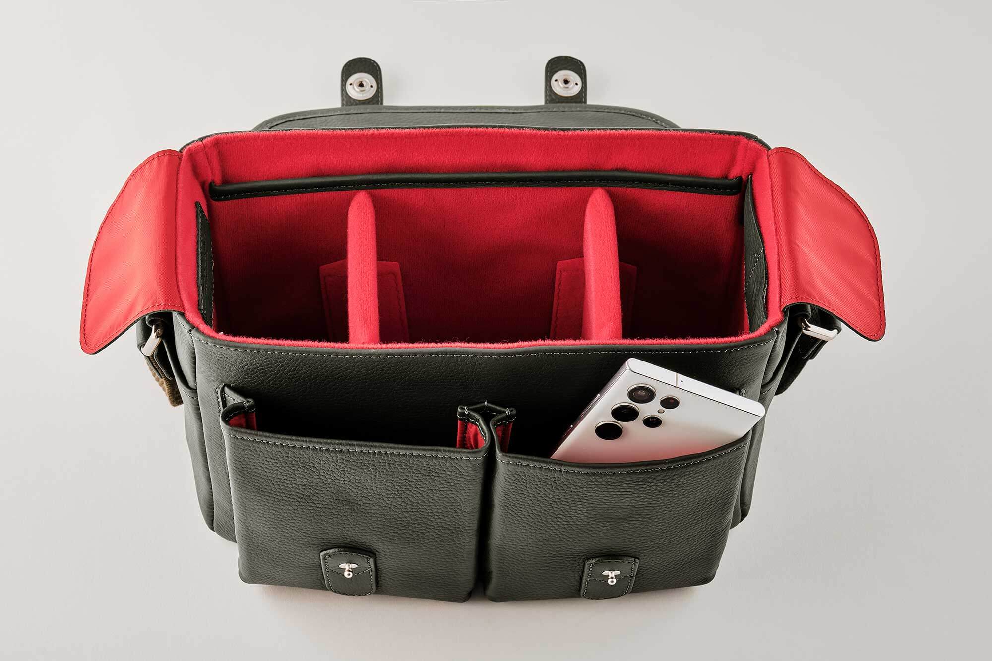 The SL Bag® Medium Reporter - Leica SL Medium Tasche
