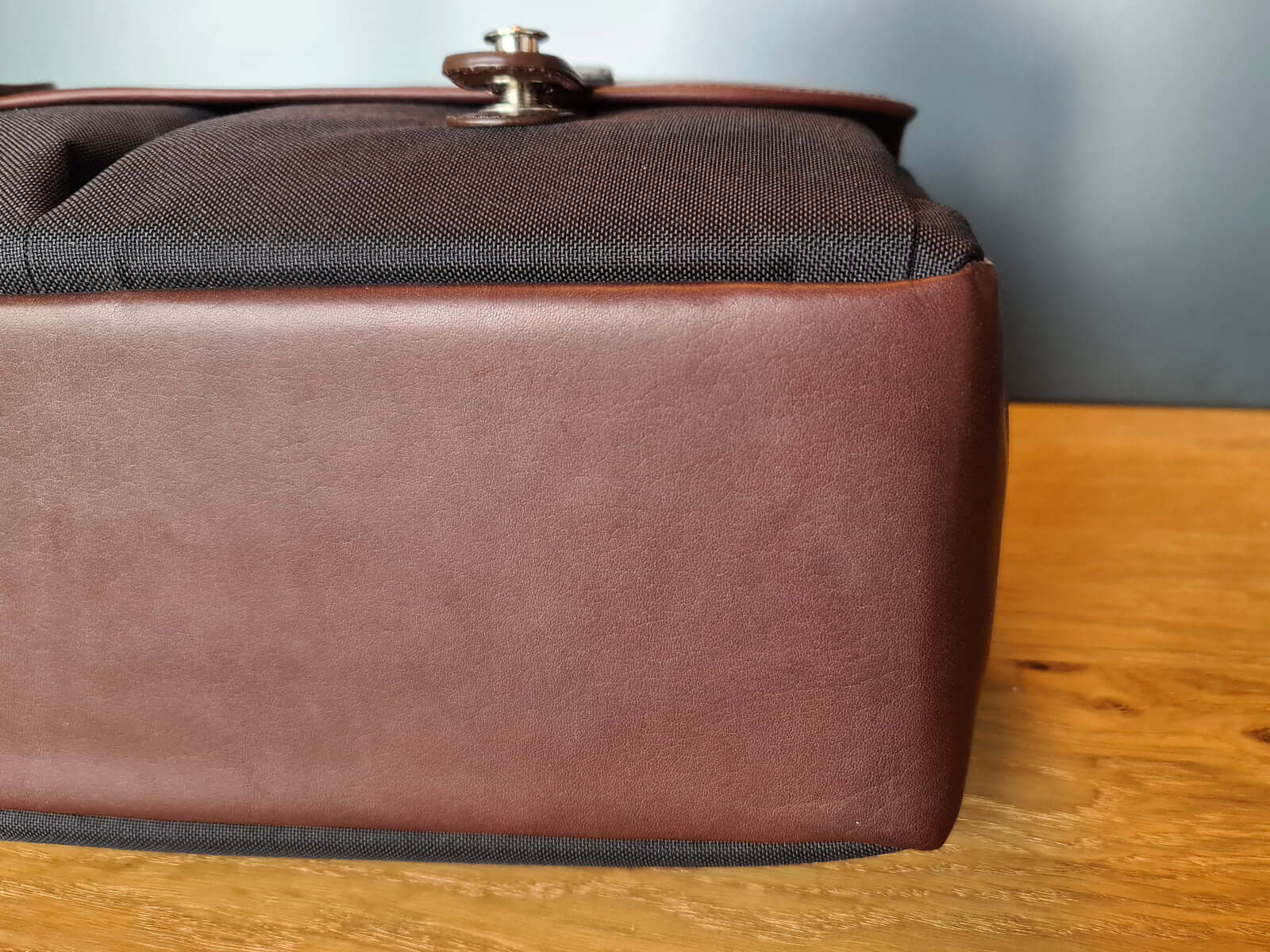 Oberwerth Kameratasche Kameratasche München schwarz/dunkelbraun !Messeware!